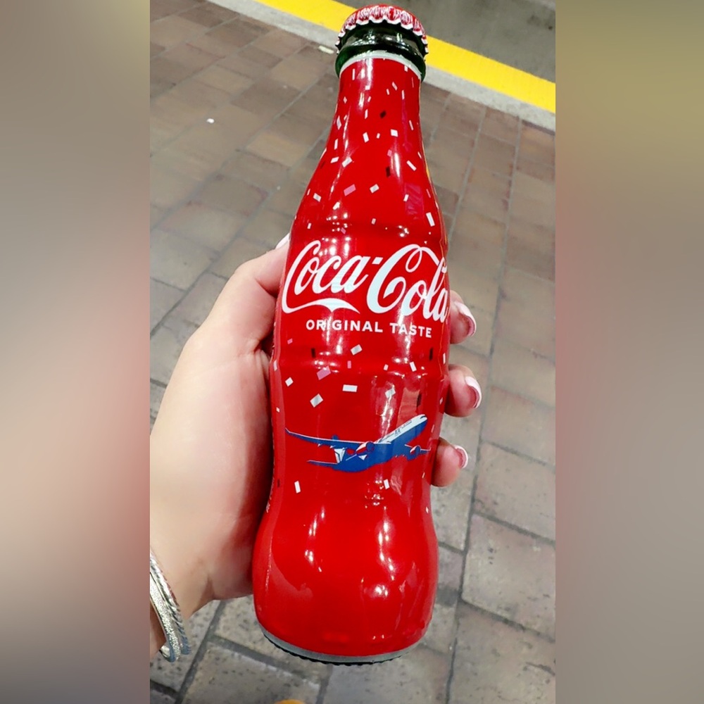 LIMITED EDITION DELTA 100 yrs glass coke bottles